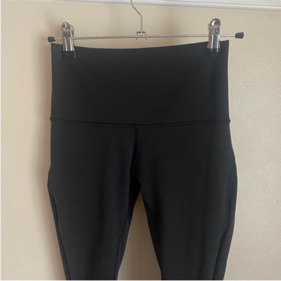 Lululemon leggings in black with geometric detail, 2 - Picture 3 of 11